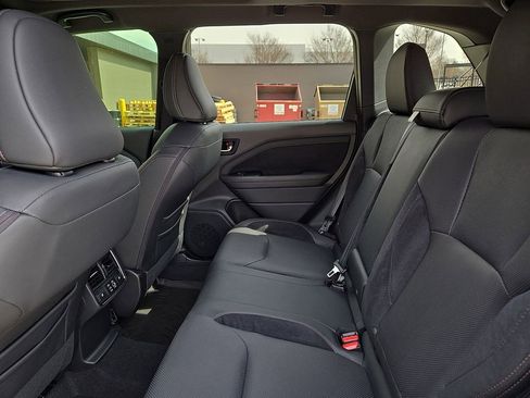 Certified 2025 Subaru Forester Touring image 10