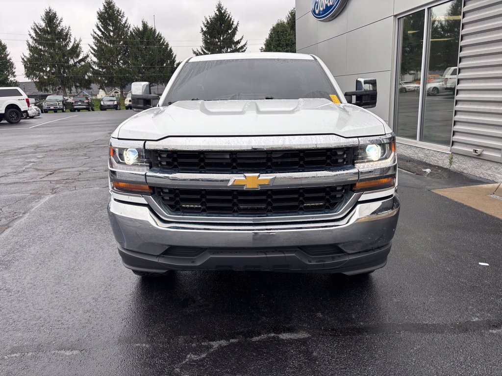 Used 2017 Chevrolet Silverado 1500 W/T w/ Trailering Package RWD image 10