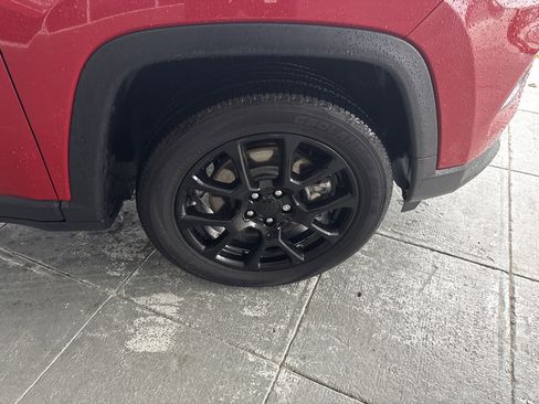 Used 2023 Jeep Compass Altitude w/ Convenience Group image 13