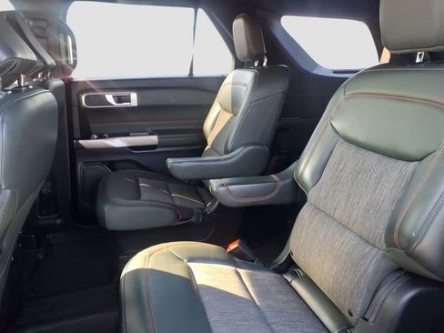 Used 2022 Ford Explorer Timberline image 17