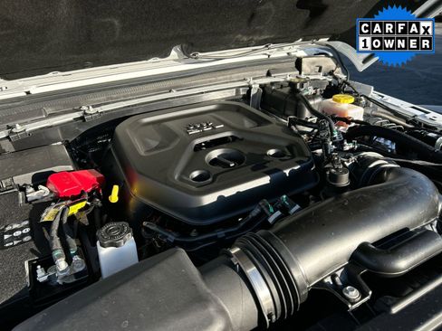 Used 2025 Jeep Wrangler Unlimited Rubicon image 31