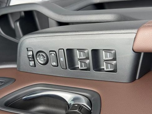Certified 2024 Honda Pilot Elite image 22