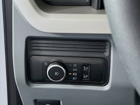 New 2025 Ford F350 XL w/ XL Chrome Package image 17