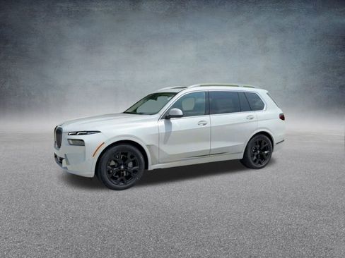 Used 2025 BMW X7 xDrive40i image 10