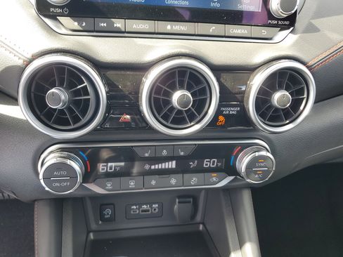 New 2025 Nissan Sentra SR w/ SR Premium Package image 24