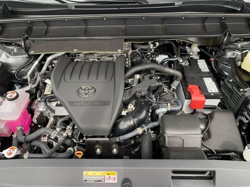 Used 2026 Toyota Highlander XLE AWD/4WD image 27