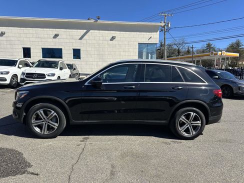 Used 2019 Mercedes-Benz GLC 300 4MATIC w/ Premium Package image 6