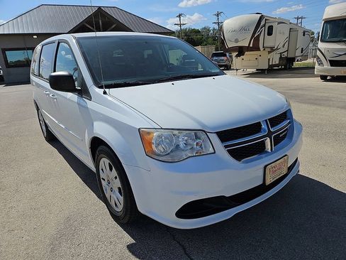 Used 2016 Dodge Grand Caravan SE w/ Quick Order Package 29E SE FWD image 11
