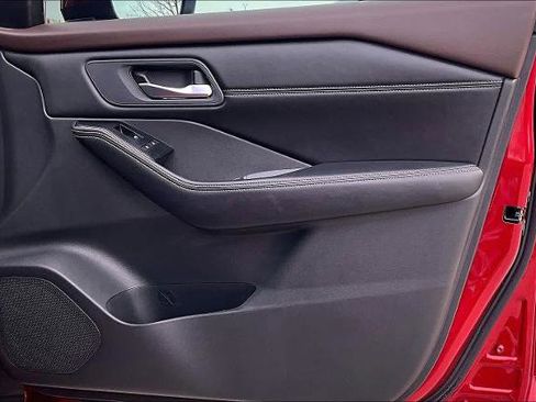 Certified 2023 Nissan Rogue SV w/ SV Premium Package image 22