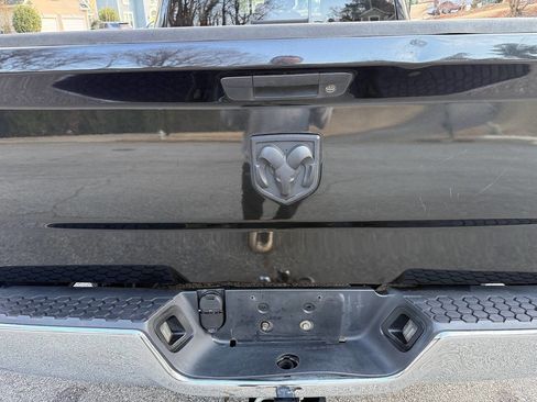 Used 2016 RAM 1500 Classic SLT image 24