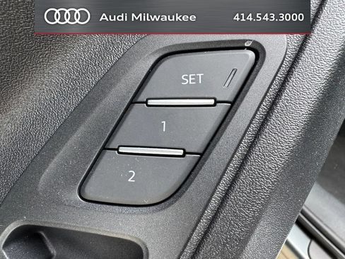 Certified 2026 Audi Q3 quattro 2.0T w/ 20" Wheel Package AWD/4WD image 10