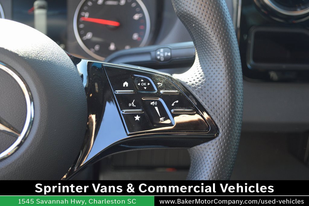 Used 2025 Mercedes-Benz Sprinter 2500 image 22