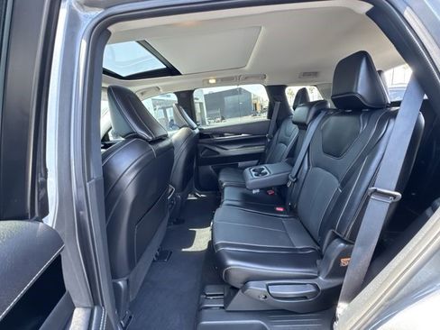 Used 2024 INFINITI QX60 Pure FWD image 26