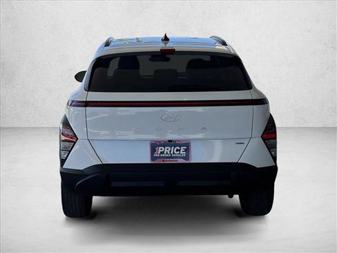 Used 2025 Hyundai Kona SEL AWD/4WD image 7