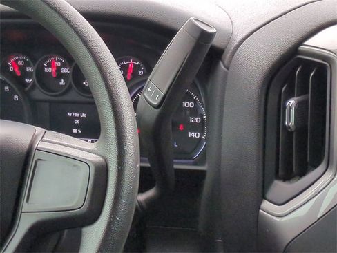 Used 2022 Chevrolet Silverado 1500 Custom image 20