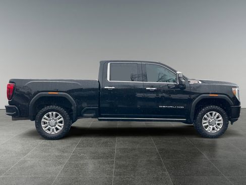 Used 2022 GMC Sierra 3500 Denali w/ Denali Ultimate Package image 8