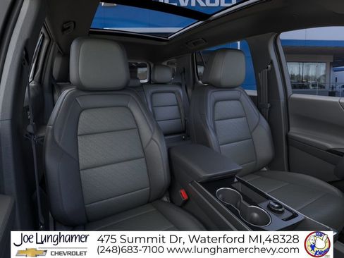 New 2026 Chevrolet Equinox LT w/ Convenience Package II FWD image 16
