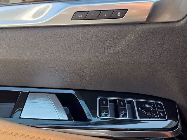 New 2026 Cadillac Escalade Luxury w/ Touring Package AWD/4WD image 25
