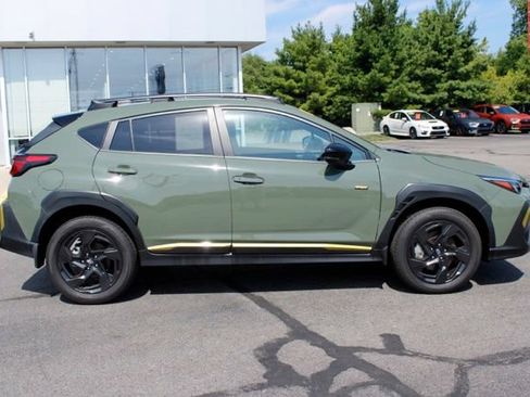 Used 2024 Subaru Crosstrek 2.5i Sport AWD/4WD image 2