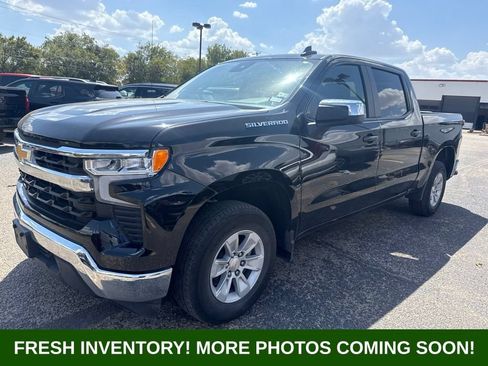 Used 2025 Chevrolet Silverado 1500 LT RWD image 5