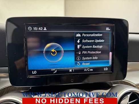 Used 2019 Mercedes-Benz C 300 4MATIC Sedan image 30