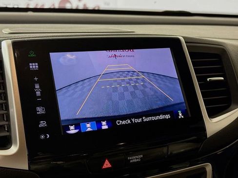 Used 2016 Honda Pilot Elite image 17