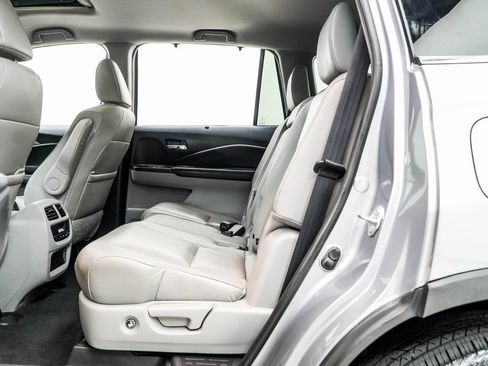 Used 2022 Honda Pilot Special Edition image 42