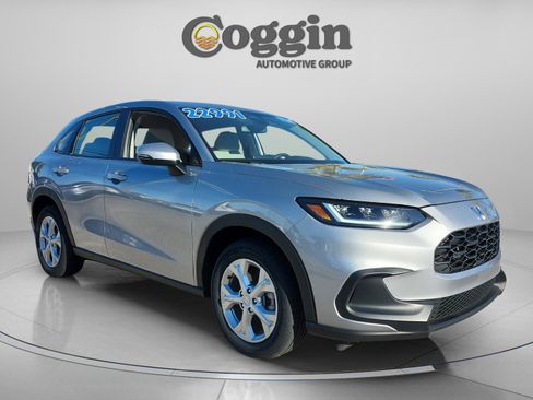 Certified 2023 Honda HR-V LX image 7