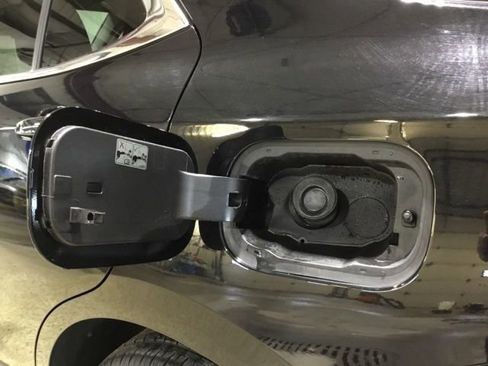 Used 2024 Chevrolet Equinox LT FWD image 12