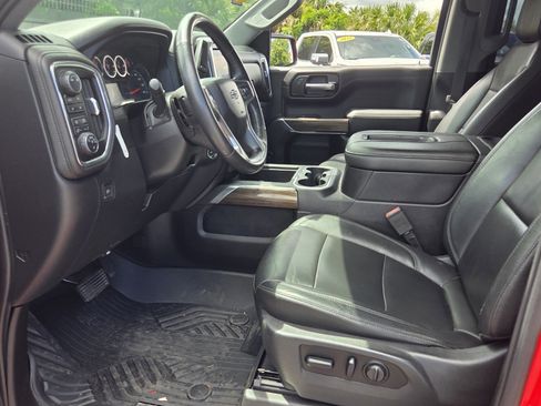 Used 2019 Chevrolet Silverado 1500 LT Trail Boss AWD/4WD image 9
