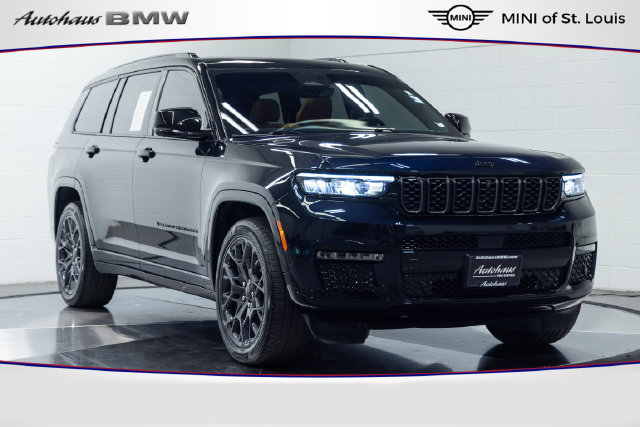 Used 2024 Jeep Grand Cherokee L Summit AWD/4WD image 1