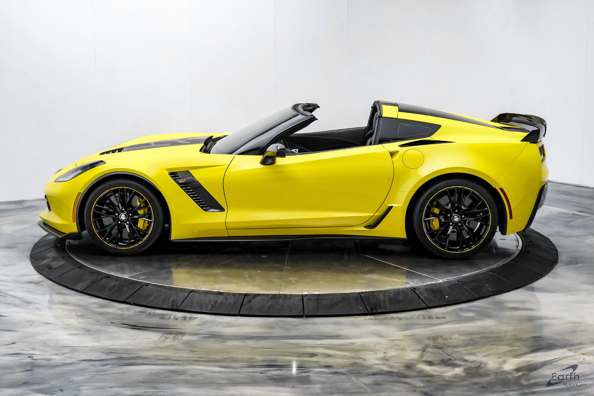 Used 2016 Chevrolet Corvette Z06 w/ C7.r Special Edition RWD image 8