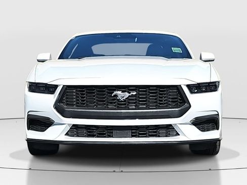 Used 2025 Ford Mustang Premium RWD image 2