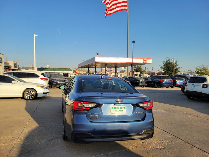 Used 2022 Subaru Legacy Premium AWD/4WD image 7