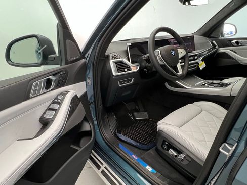New 2026 BMW X7 xDrive40i AWD/4WD image 23