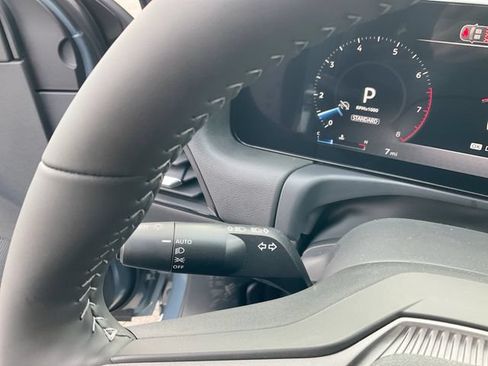 New 2026 Nissan Sentra SV w/ SV Convenience Package FWD image 25