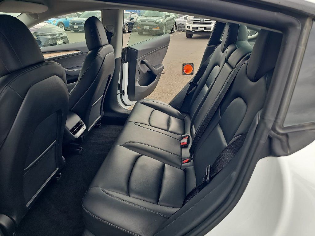Used 2023 Tesla Model 3 Standard Range RWD image 15