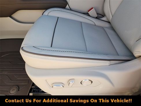 New 2026 GMC Yukon XL Denali image 18