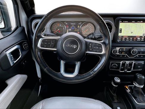 Certified 2021 Jeep Wrangler Unlimited Sahara image 11
