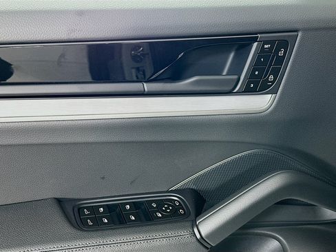 New 2026 Porsche Cayenne S AWD/4WD image 20