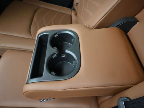 Used 2023 Nissan Pathfinder Platinum w/ Cargo Package FWD image 18