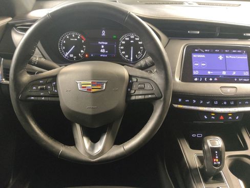 Used 2019 Cadillac XT4 Premium Luxury w/ Cold Weather Package image 22