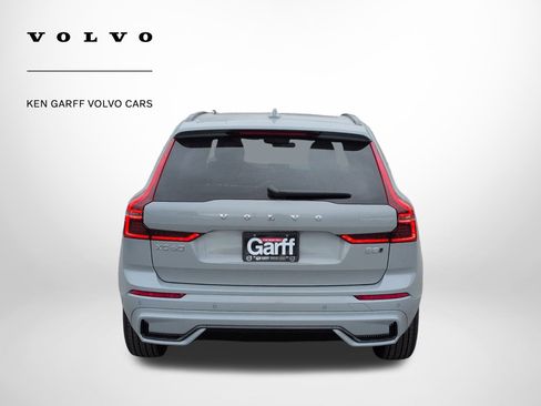 New 2026 Volvo XC60 B5 Core image 4