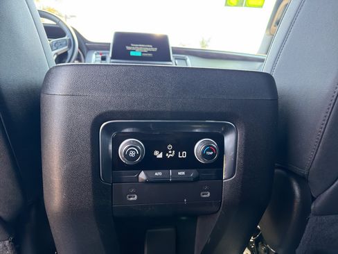 Used 2024 Chevrolet Suburban LT AWD/4WD image 9