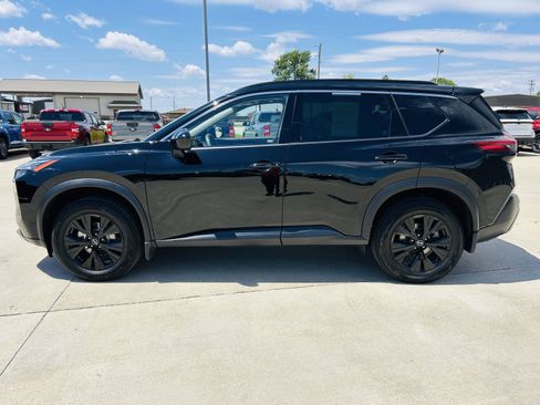 Used 2023 Nissan Rogue SV w/ SV Premium B Package AWD/4WD image 35