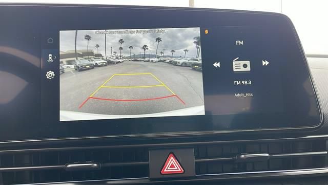New 2025 Hyundai Elantra SEL FWD image 15