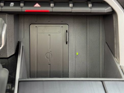 Used 2023 Toyota Tundra Platinum image 15