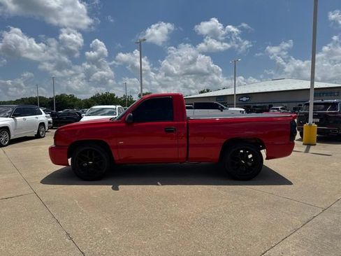 Used 2003 Chevrolet Silverado 1500 LS RWD image 4