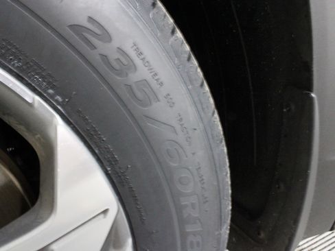 Used 2022 Hyundai Santa Fe SEL FWD image 32