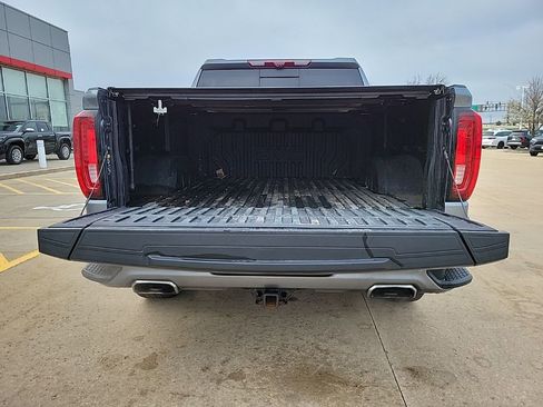 Used 2022 GMC Sierra 1500 Denali w/ Denali Reserve Package image 15